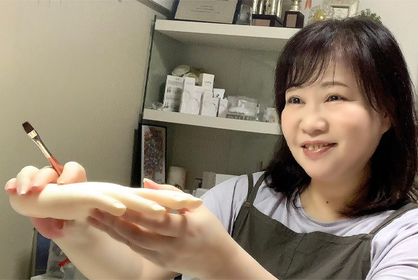 磐田市ネイルスクール|働きながらネイリストデビューするならTwinkle nail スクール